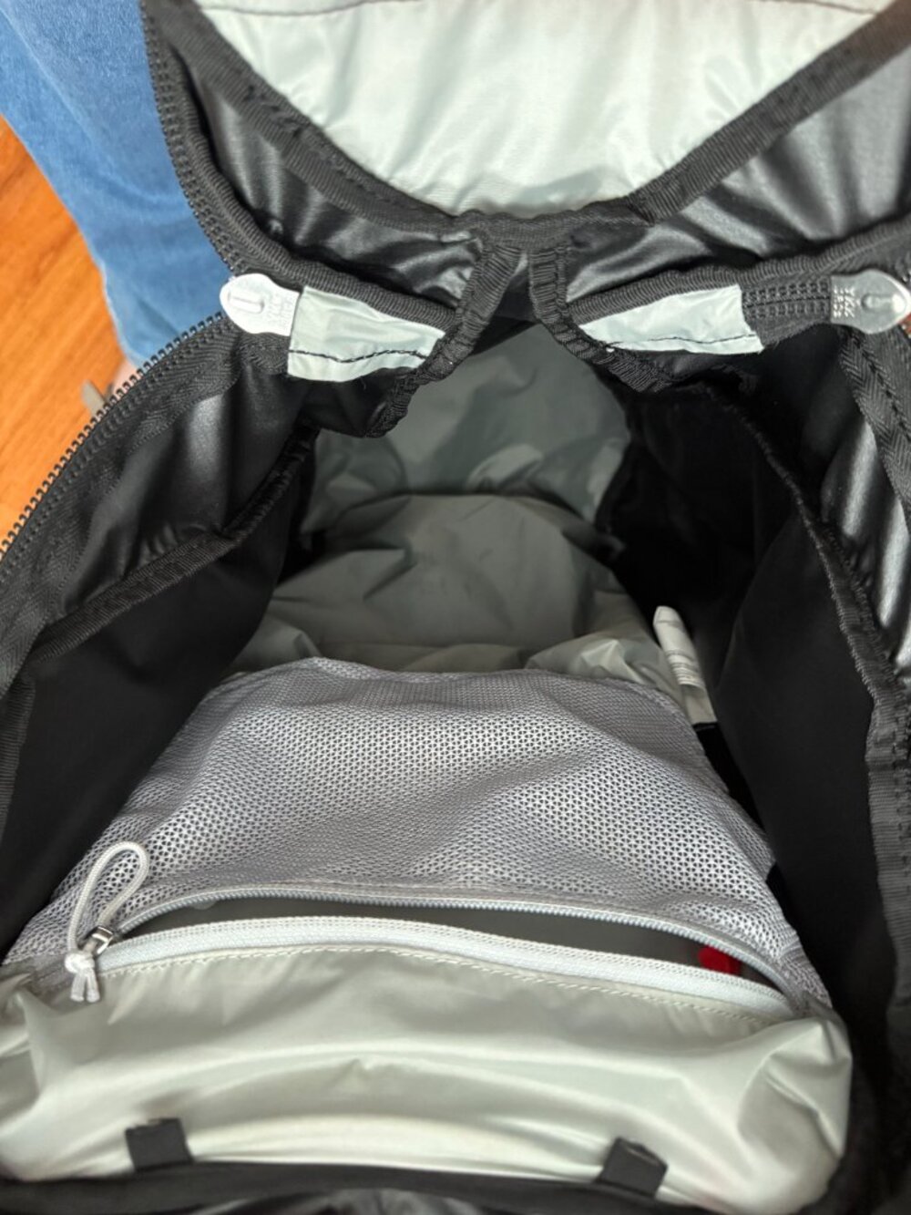 Osprey Tempest 34 Black Hiking Backpacking Backpack - Picture 8 of 15